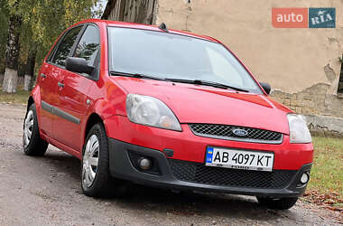 Хэтчбек Ford Fiesta 2007 в 