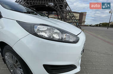 Ford Fiesta 2016