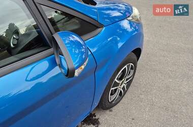 Хэтчбек Ford Fiesta 2016 в 