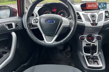Хетчбек Ford Fiesta 2011 в 