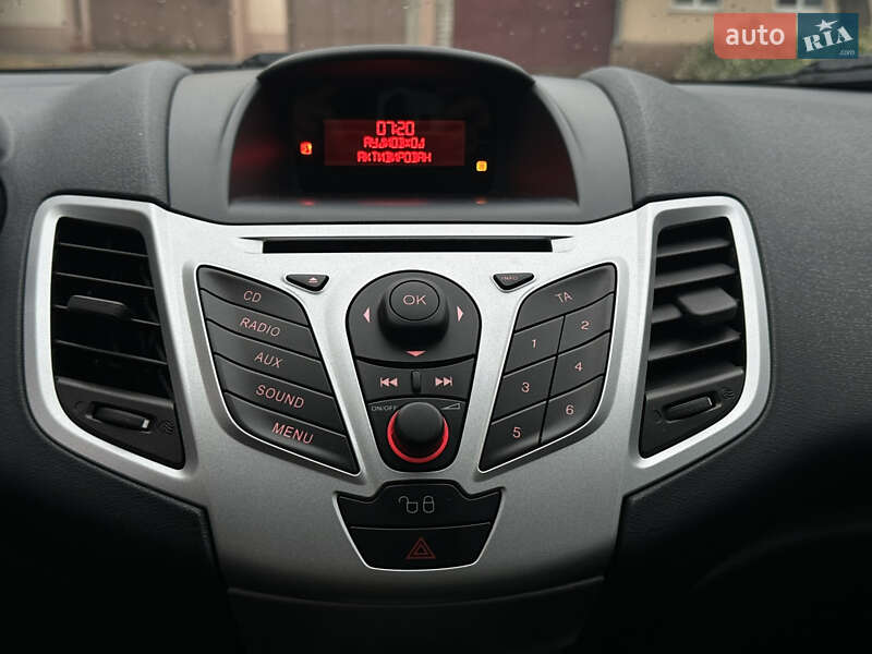 Хэтчбек Ford Fiesta 2011 в Харькове