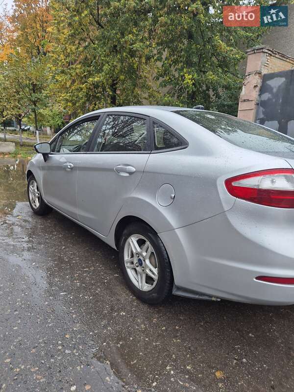 Седан Ford Fiesta 2018 в Харькове
