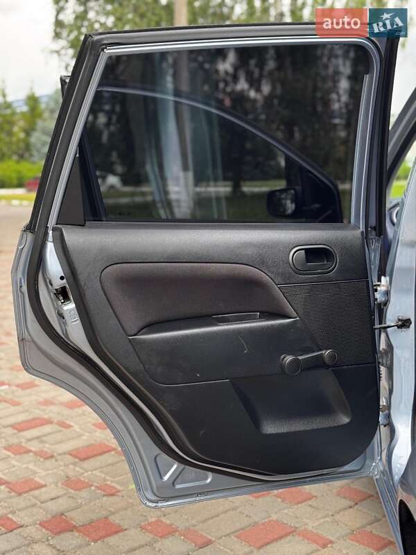 Хэтчбек Ford Fiesta 2007 в Киеве