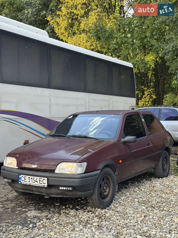 Хэтчбек Ford Fiesta 1995 в Черновцах
