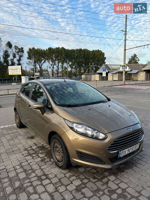 Хэтчбек Ford Fiesta 2013 в Хмельницком