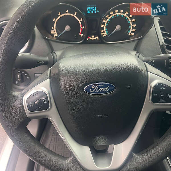 Седан Ford Fiesta 2019 в Днепре
