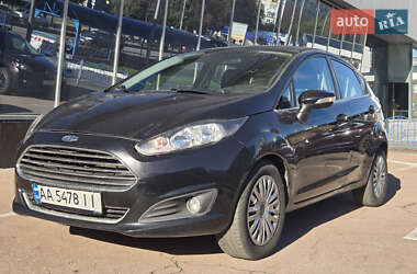 Хэтчбек Ford Fiesta 2014 в 