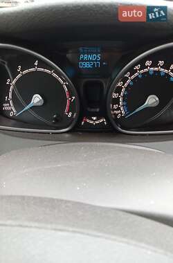 Седан Ford Fiesta 2013 в 