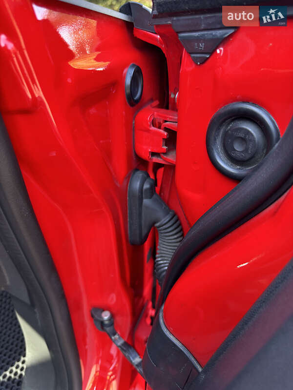 Хетчбек Ford Fiesta 2016 в Харкові фото 33 Хетчбек Ford Fiesta 2016 в Харкові