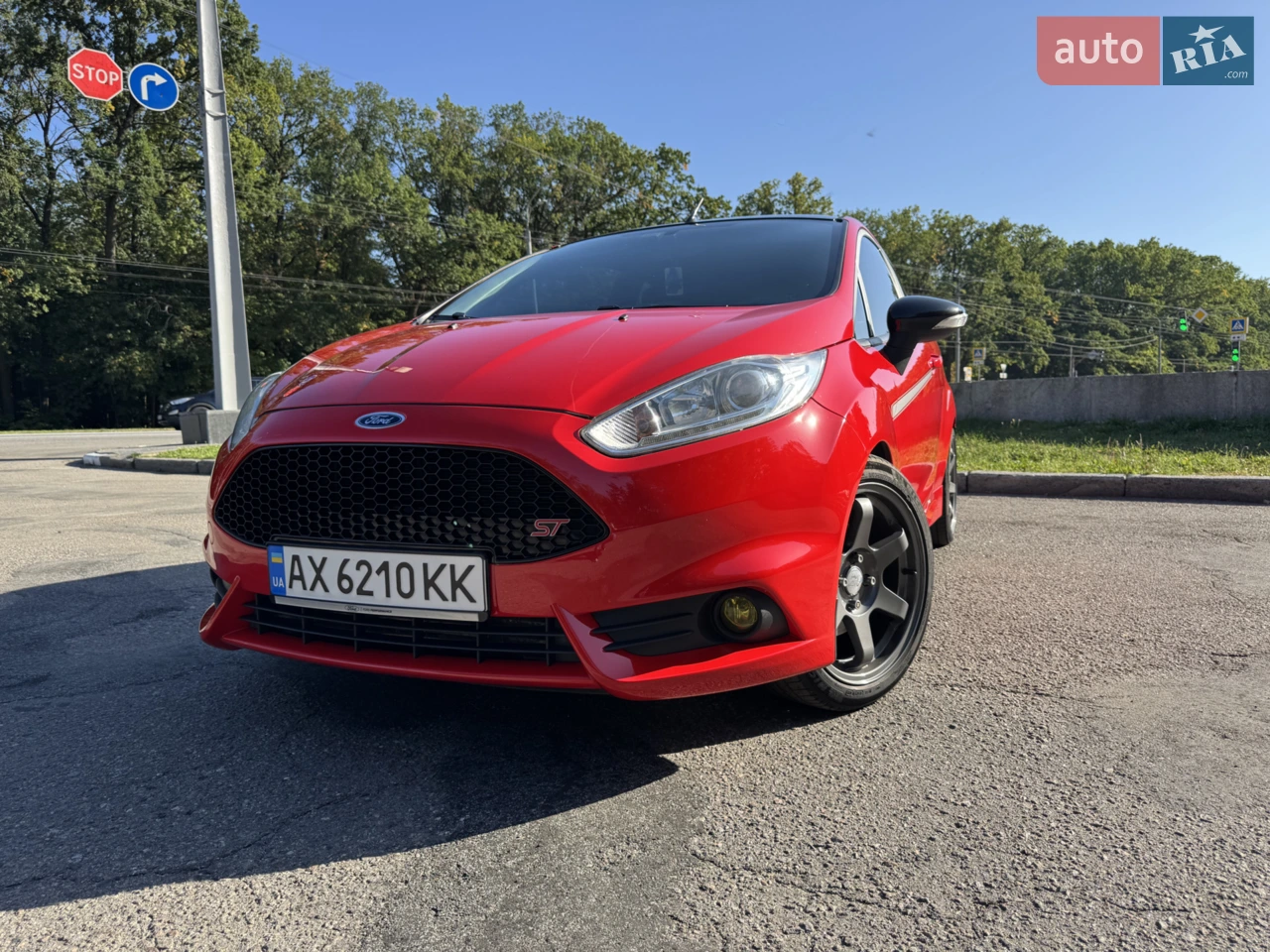 2015 Ford Fiesta - мініатюра 15