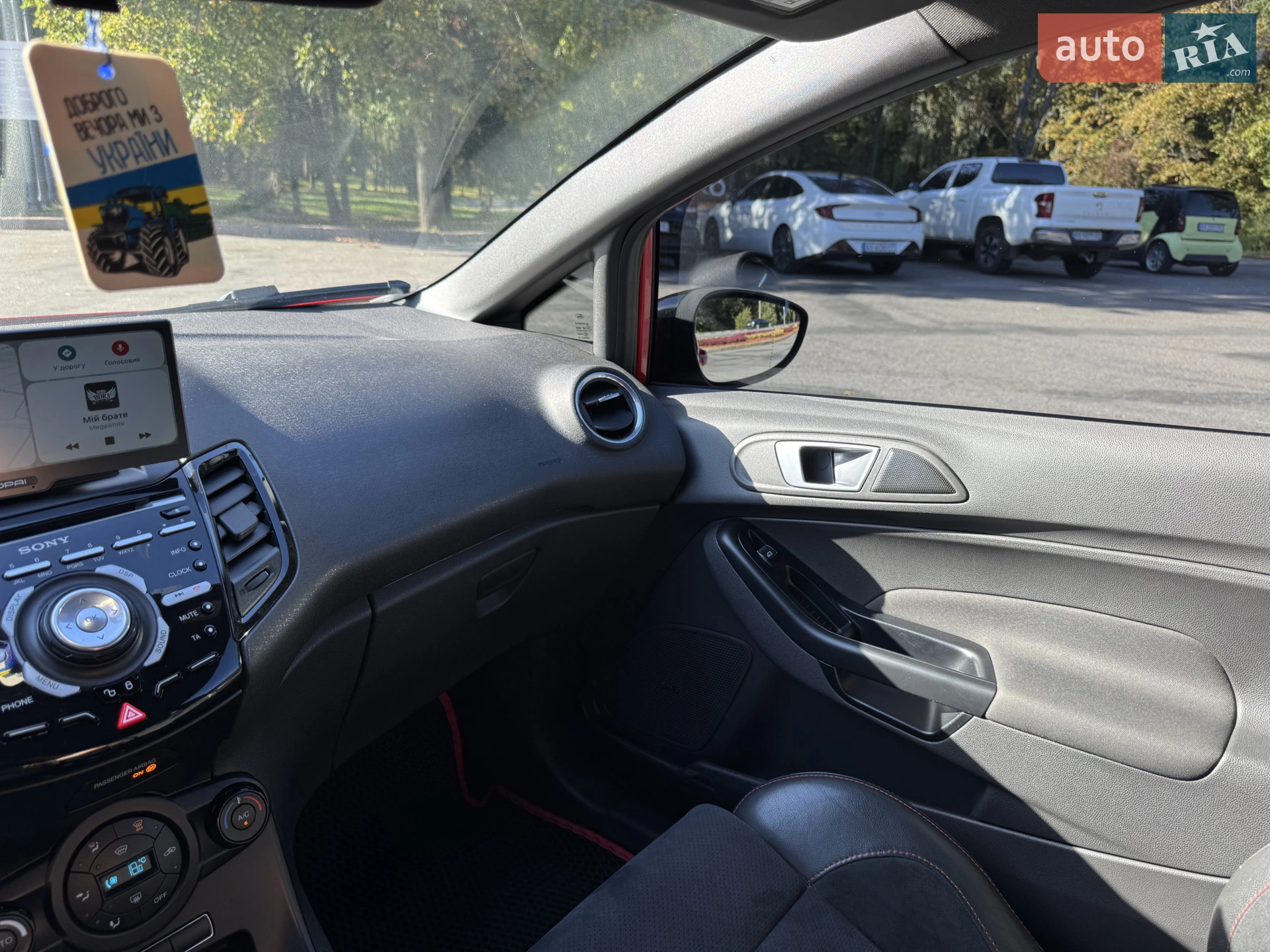 2016 Ford Fiesta - мініатюра 17