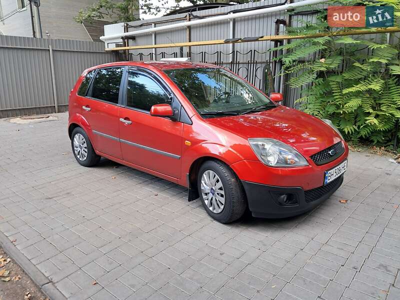 Хэтчбек Ford Fiesta 2007 в Одессе фото Хэтчбек Ford Fiesta 2007 в Одессе