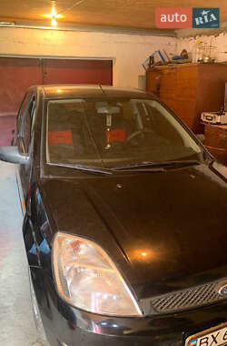 Хэтчбек Ford Fiesta 2002 в  фото 7 Хэтчбек Ford Fiesta 2002 в