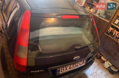 Хэтчбек Ford Fiesta 2002 в  фото 11 Хэтчбек Ford Fiesta 2002 в