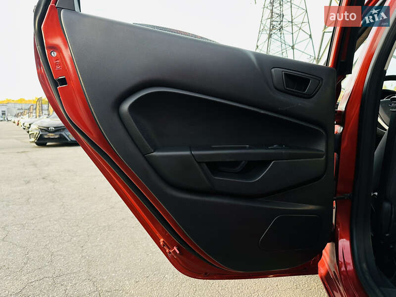 Хэтчбек Ford Fiesta 2018 в Харькове фото 17 Хэтчбек Ford Fiesta 2018 в Харькове