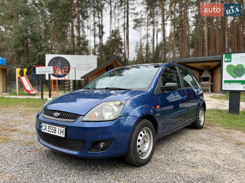 Хетчбек Ford Fiesta 2007 в Черкасах фото 4 Хетчбек Ford Fiesta 2007 в Черкасах