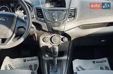 Седан Ford Fiesta 2019 в 