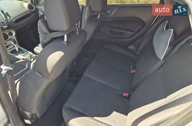 Хэтчбек Ford Fiesta 2019 в 