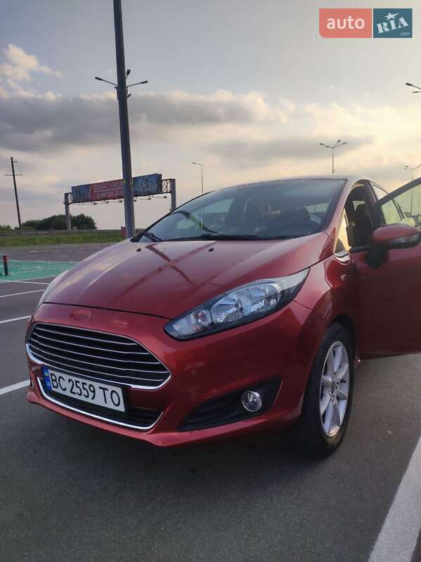 Хэтчбек Ford Fiesta 2018 в Львове
