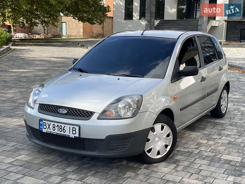 Хетчбек Ford Fiesta 2007 в Мукачевому