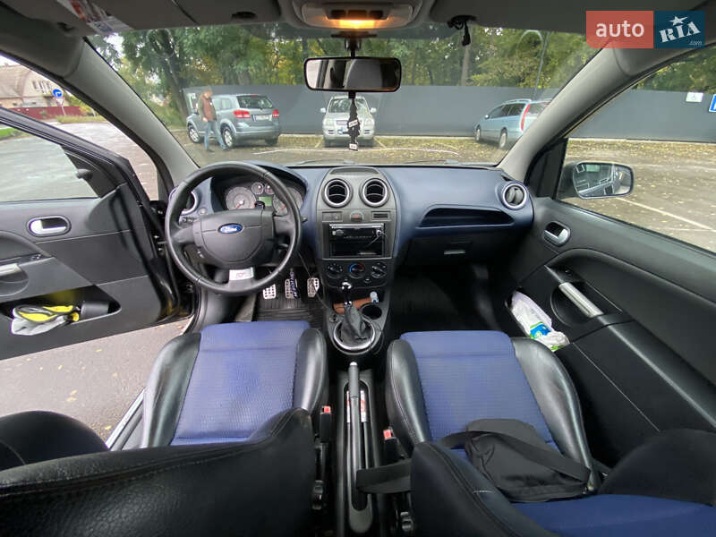 Хэтчбек Ford Fiesta 2007 в Броварах