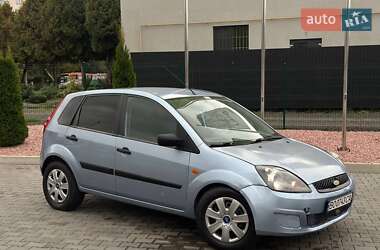 Хэтчбек Ford Fiesta 2005 в Луцке