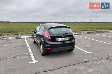 Хэтчбек Ford Fiesta 2009 в 