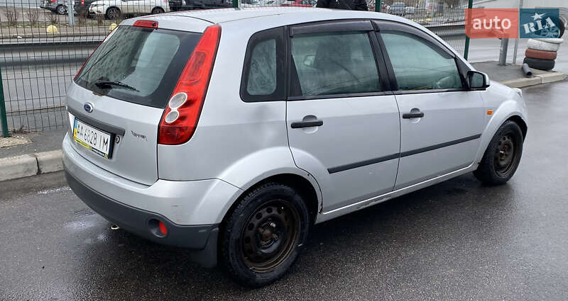 Хетчбек Ford Fiesta 2006 в Києві фото 3 Хетчбек Ford Fiesta 2006 в Києві
