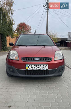 Хетчбек Ford Fiesta 2007 в Черкасах