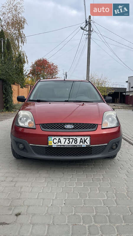 Хэтчбек Ford Fiesta 2007 в Черкассах