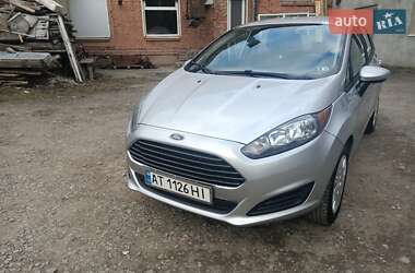 Седан Ford Fiesta 2017 в  фото 2 Седан Ford Fiesta 2017 в