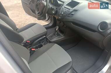 Седан Ford Fiesta 2017 в  фото 19 Седан Ford Fiesta 2017 в