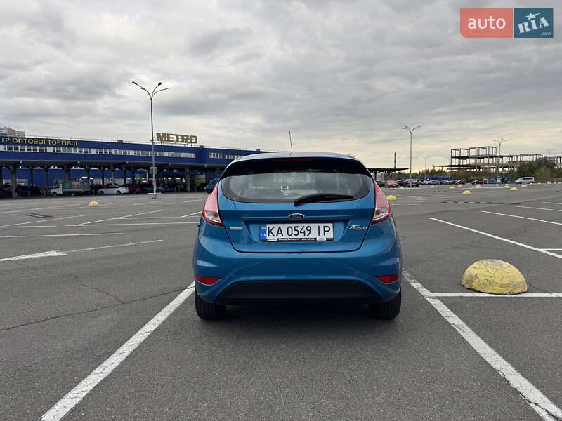 Хетчбек Ford Fiesta 2014 в Києві фото 4 Хетчбек Ford Fiesta 2014 в Києві