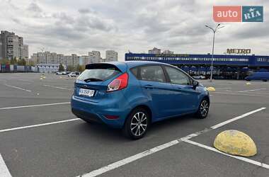 Хетчбек Ford Fiesta 2014 в 