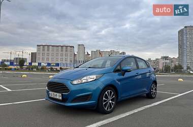 Хетчбек Ford Fiesta 2014 в 