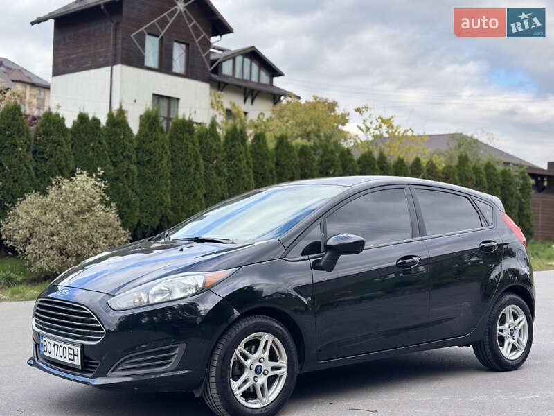 Хэтчбек Ford Fiesta 2018 в Тернополе