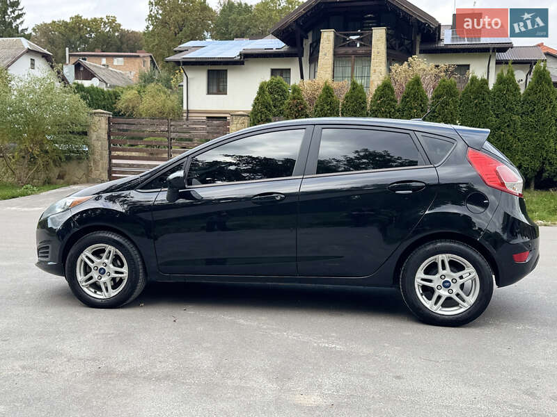 Хэтчбек Ford Fiesta 2018 в Тернополе