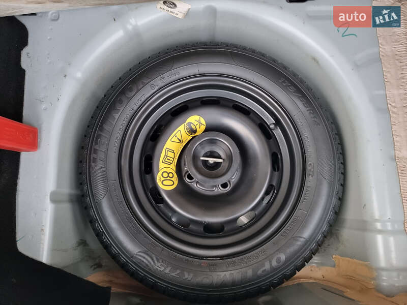 Хэтчбек Ford Fiesta 2014 в Мукачево