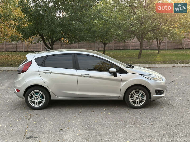 Хетчбек Ford Fiesta 2017 в Чугуєві фото 6 Хетчбек Ford Fiesta 2017 в Чугуєві