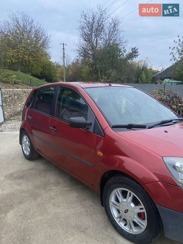 Хэтчбек Ford Fiesta 2007 в Виннице