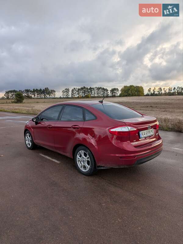 Седан Ford Fiesta 2014 в Нежине фото 5 Седан Ford Fiesta 2014 в Нежине