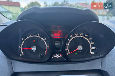 Хэтчбек Ford Fiesta 2011 в 