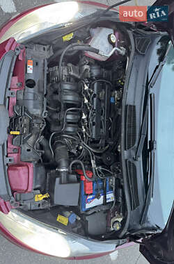 Хэтчбек Ford Fiesta 2011 в 