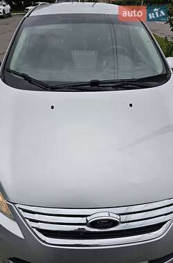 Седан Ford Fiesta 2012 в 