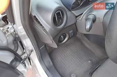 Седан Ford Fiesta 2017 в 