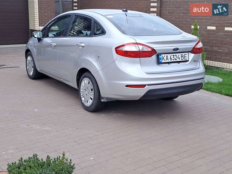 Седан Ford Fiesta 2017 в Києві фото 11 Седан Ford Fiesta 2017 в Києві