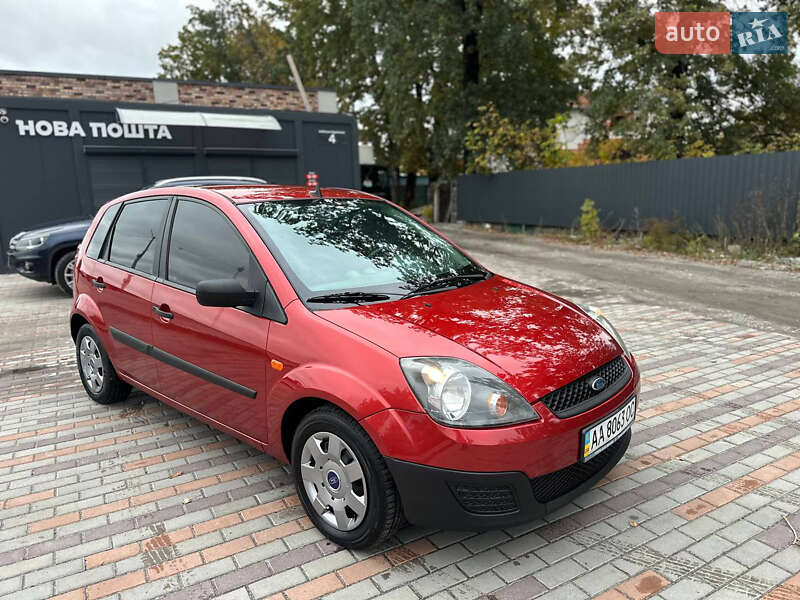 Хетчбек Ford Fiesta 2008 в Білій Церкві
