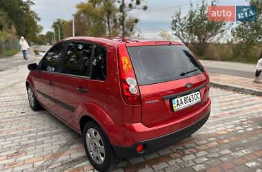 Хэтчбек Ford Fiesta 2008 в 