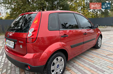 Хэтчбек Ford Fiesta 2008 в 