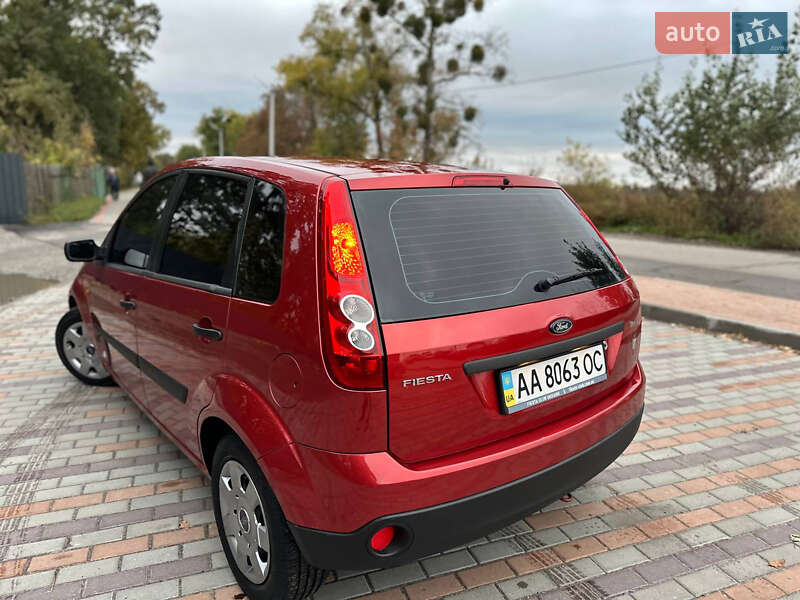 Хетчбек Ford Fiesta 2008 в Білій Церкві